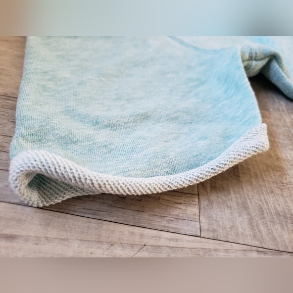 Old Navy hooded shirt - Picture 4 of 4